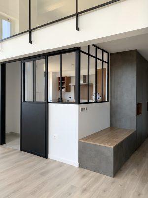 Verrière sur mesure et porte suspendue coulissante