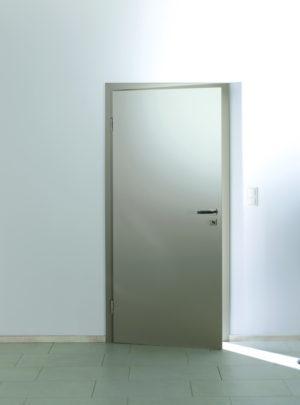 porte laqué gris satiné