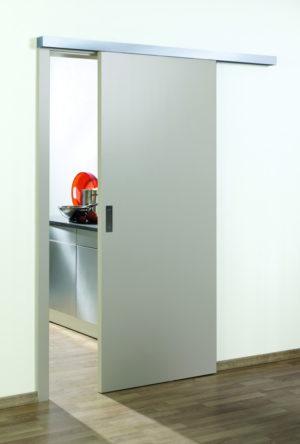 vantail suspendu pour passage vers la cuisine