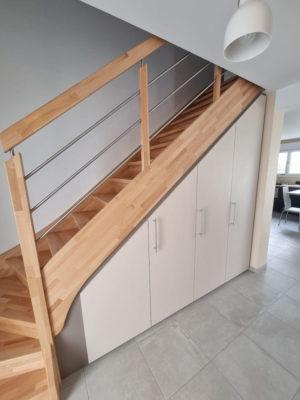 Optimisation du rangement sous l’escalier